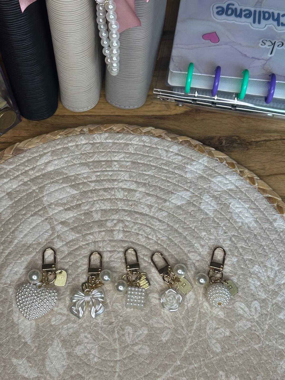 Hangers voor in de binders